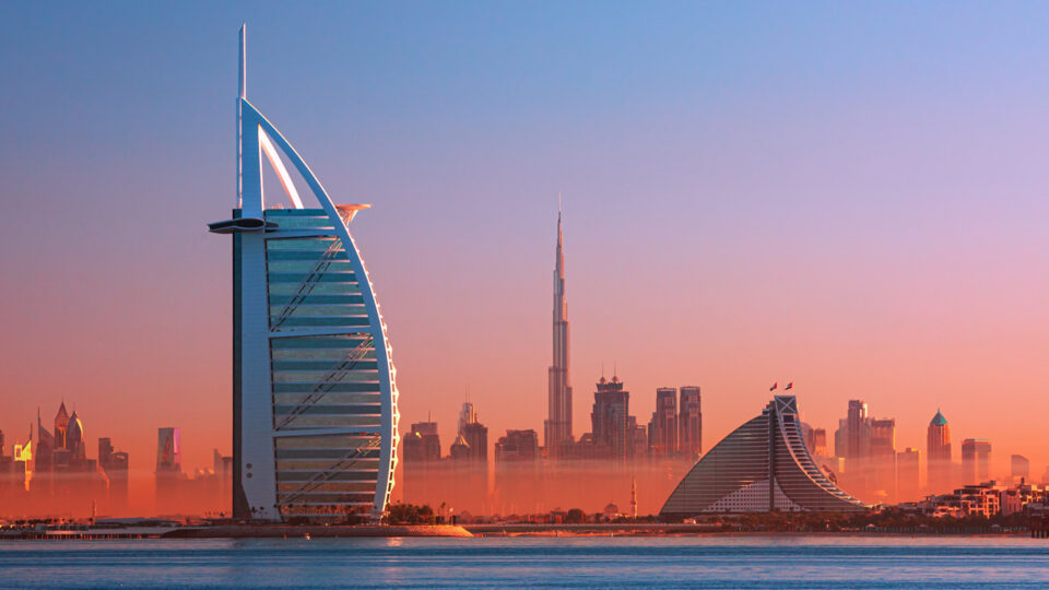 Dubai Regulator Grants Crypto Trading App OKX License to Extend Services in the UAE – Regulation Bitcoin News