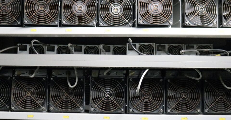 Bitcoin Miner SAI.TECH Halts Kazakhstan Expansion, Citing Operation and Cost Uncertainties