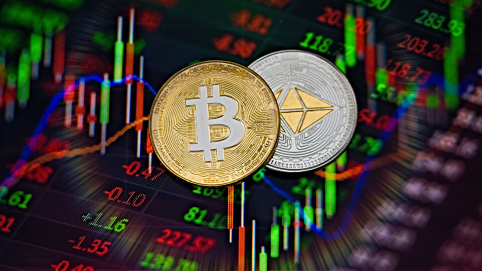 BTC, ETH Lower as Powell Claims There Are 'Structural Issues' With Cryptocurrency – Market Updates Bitcoin News