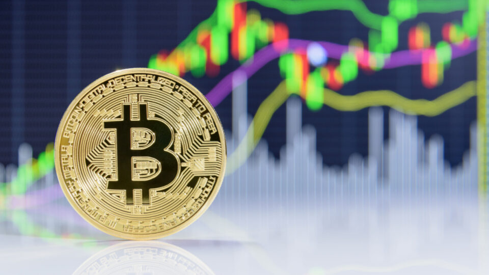 BTC, ETH Rebound on Friday, Following Volatile Week of Trading – Bitcoin News