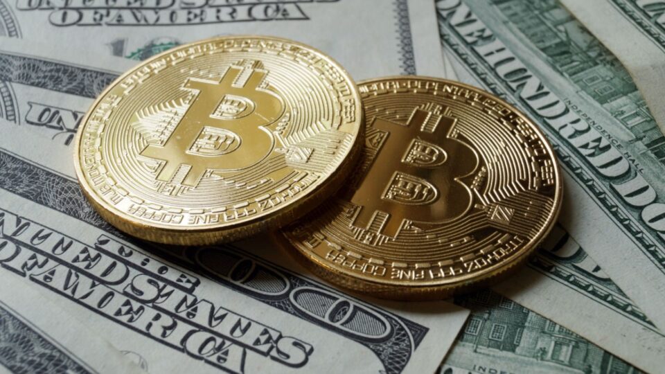 BTC Moves Below $30,000 on Monday, as US Dollar Rallies – Market Updates Bitcoin News