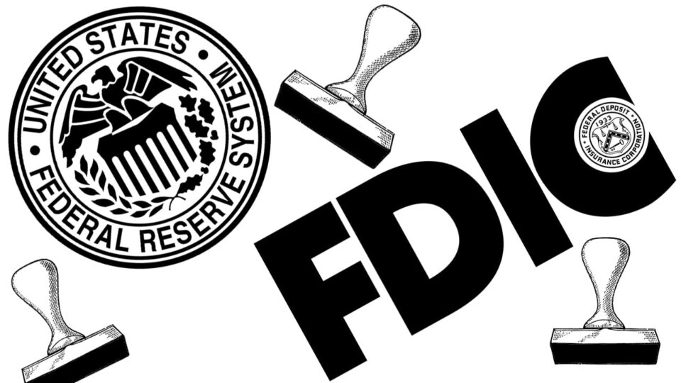 Reports by Fed and FDIC Reveal Vulnerabilities Behind 2 Major US Bank Failures